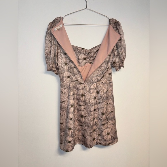 WAYF Light Pink Floral Mini Dress Womens size Large NWOT - Picture 9 of 9